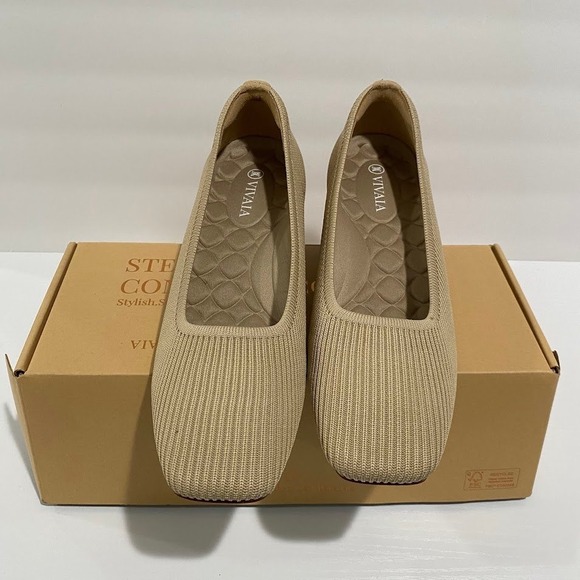 Women\'s Beige Knit Block Heel Pumps main image 7